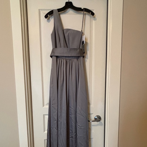 NWT Vera Wang Bridesmaid dress - Picture 1 of 6